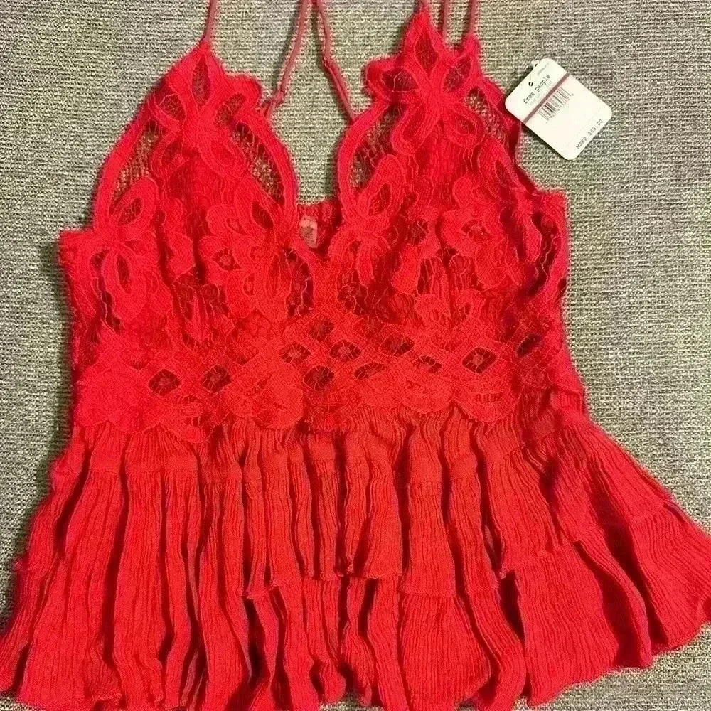Intimately Free People Adella Cami NWT in Red